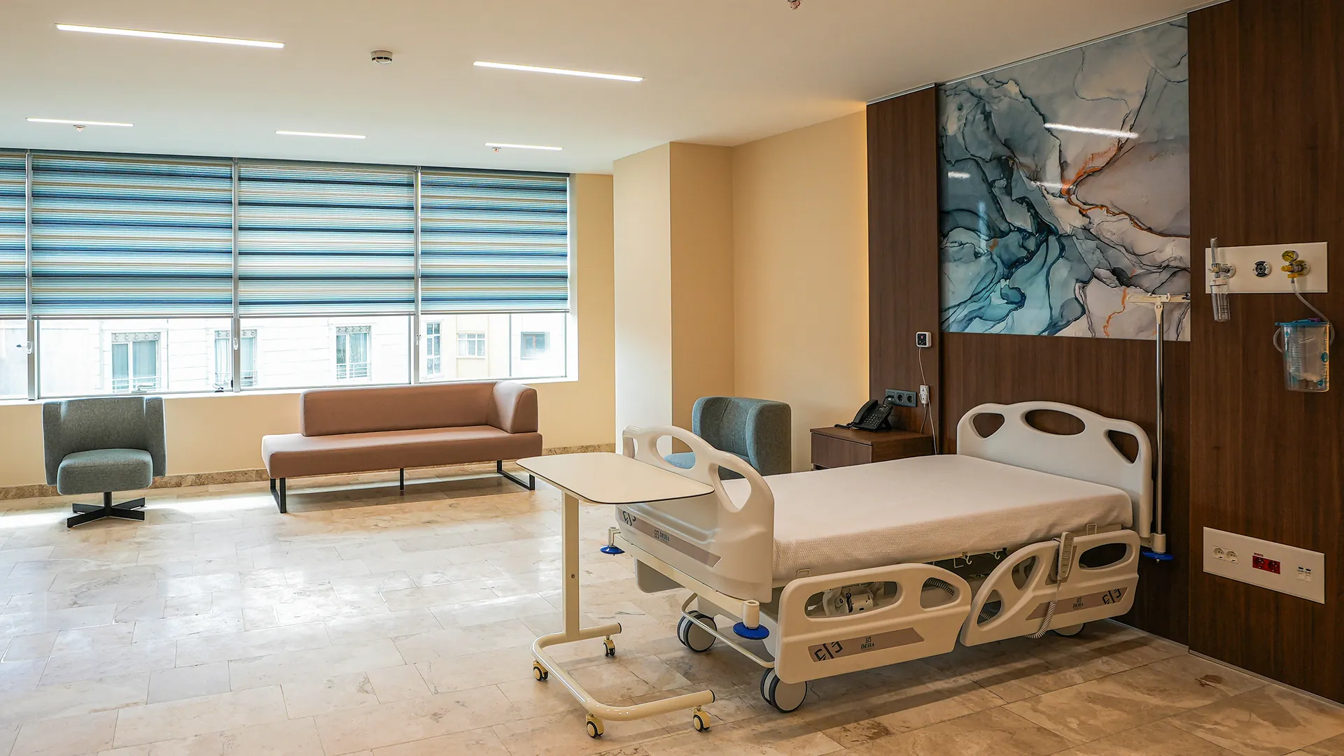 Grand Clinic sayfa görseli